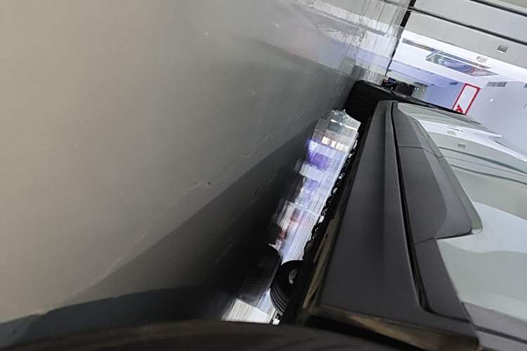 Used AION Y 2021 70 Intelligent Dynamic Edition Left Side Sill