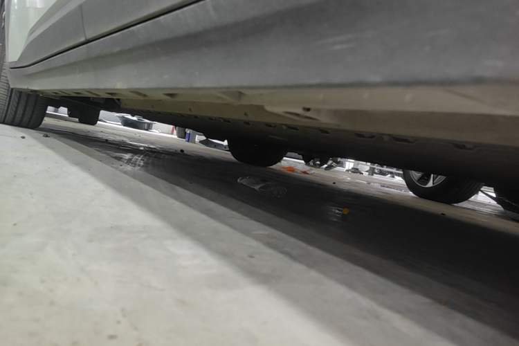 Used AION Y 2021 70 Intelligent Dynamic Edition Left Side Sill
