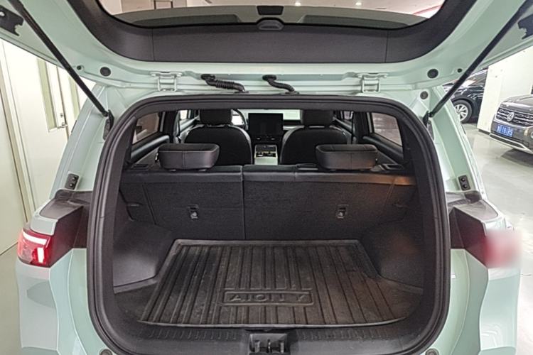 Used AION Y 2021 70 Intelligent Dynamic Edition Trunk