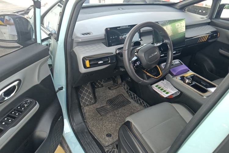 Used AION Y 2021 70 Enjoyment Tech Edition Driver Seat
