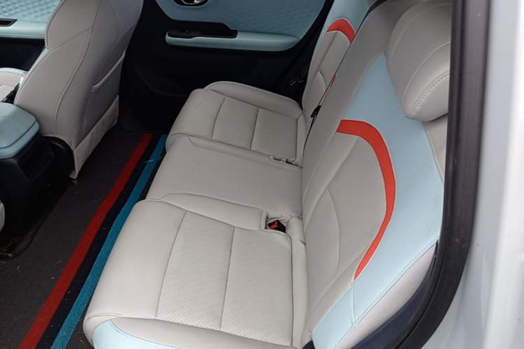 Used AION Y 2021 60 Enjoy Edition Left Rear Seat