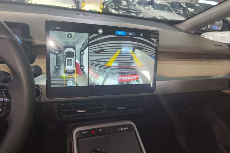 Used AION Y 2021 70 Tech Vitality Edition Audio And AC Panel