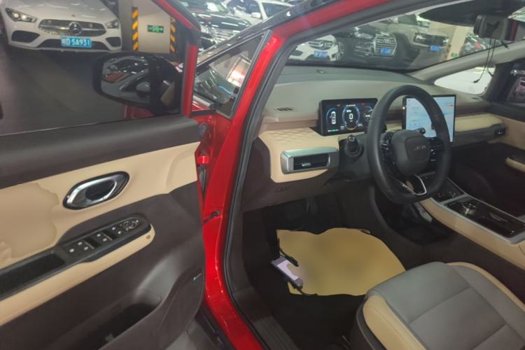 Used AION Y 2021 70 Tech Vitality Edition Driver Seat
