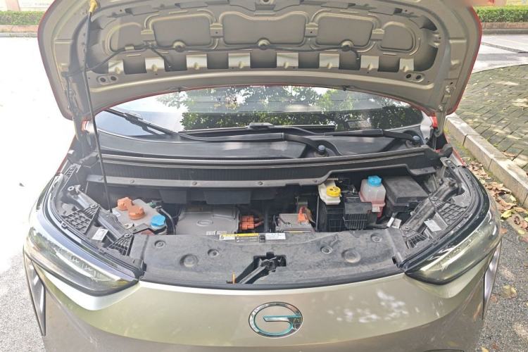 Used AION Y 2021 70 Intelligent Dynamic Edition Engine Bay
