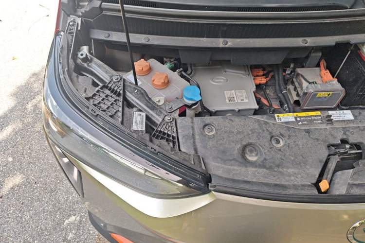 Used AION Y 2021 70 Intelligent Dynamic Edition Engine Bay Right