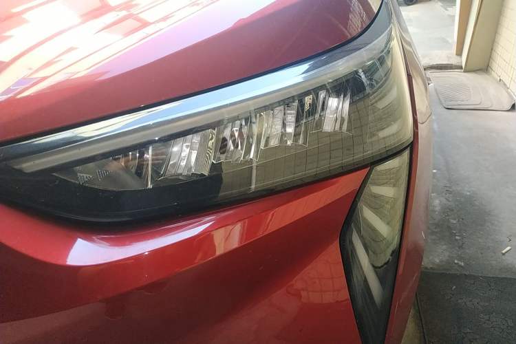 Used AION Y 2021 70 Enjoyment Tech Edition Left Front Headlight
