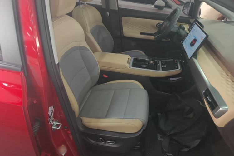 Used AION Y 2021 70 Tech Vitality Edition Right Front Seat