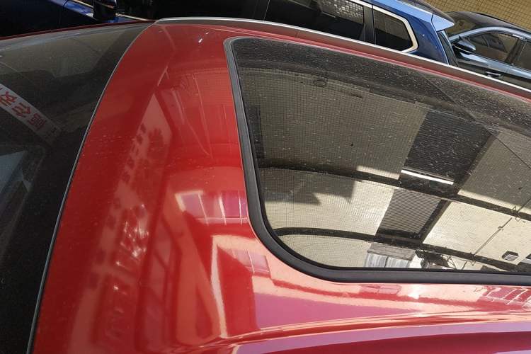 Used AION Y 2021 70 Enjoyment Tech Edition Roof