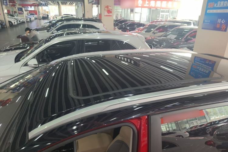Used AION Y 2021 70 Tech Vitality Edition Roof