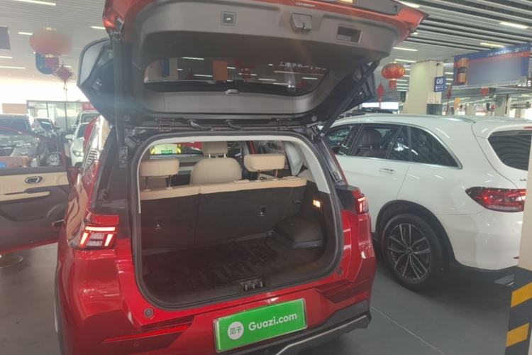 Used AION Y 2021 70 Tech Vitality Edition Trunk