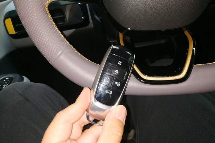 Used AION Y 2021 70 Enjoyment Tech Edition Vehicle Key