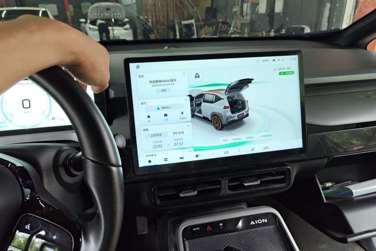 Used AION Y 2021 70 Enjoy Vitality Edition Audio And AC Panel