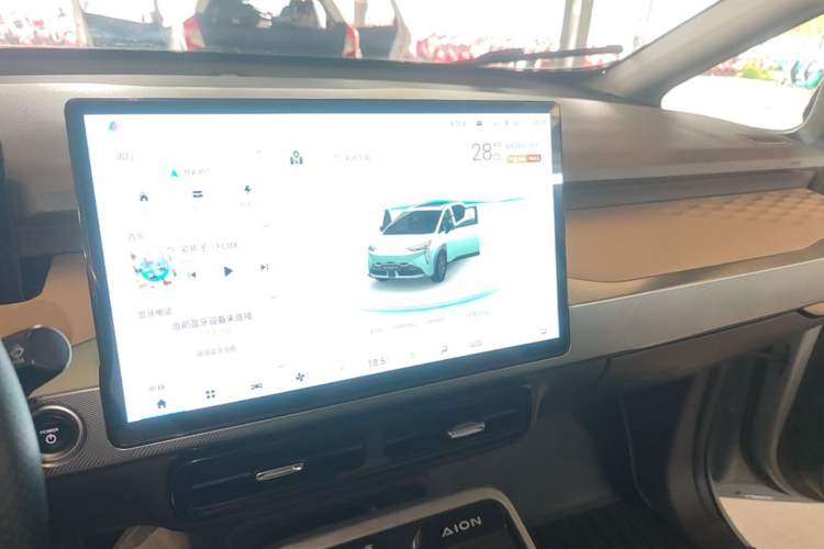 Used AION Y 2021 70 Enjoyment Tech Edition Audio And AC Panel