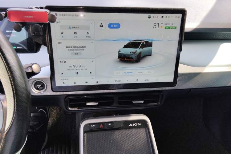 Used AION Y 2021 70 Enjoy Vitality Edition Audio And AC Panel