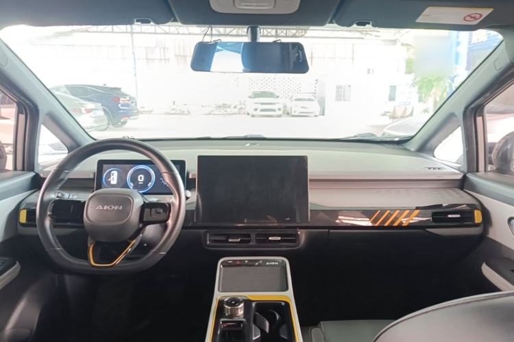 Used AION Y 2021 70 Enjoy Vitality Edition Center Console