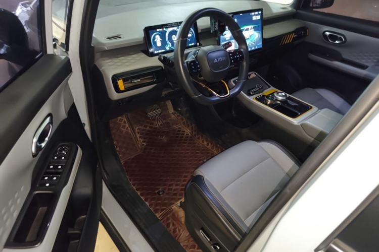 Used AION Y 2021 70 Intelligent Edition Driver Seat