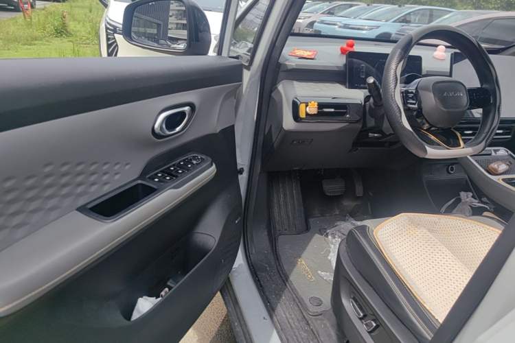 Used AION Y 2021 70 Intelligent Dynamic Edition Driver Seat