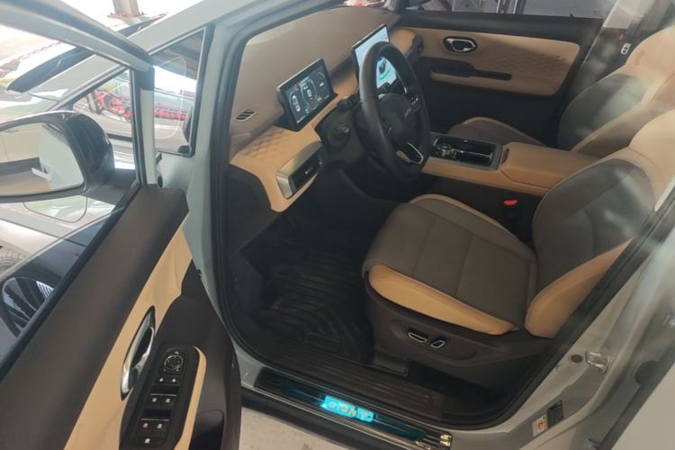 Used AION Y 2021 70 Enjoyment Tech Edition Driver Seat