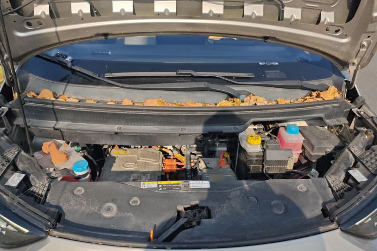 Used AION Y 2021 70 Intelligent Dynamic Edition Engine Bay