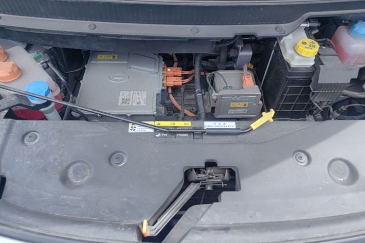 Used AION Y 2021 70 Intelligent Dynamic Edition Engine Bay