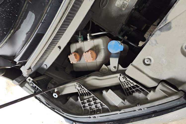 Used AION Y 2021 70 Enjoy Vitality Edition Engine Bay Right