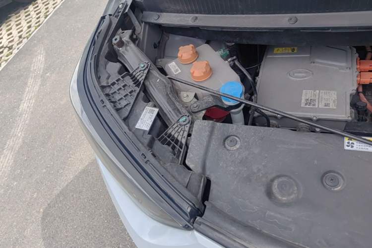 Used AION Y 2021 70 Intelligent Dynamic Edition Engine Bay Right