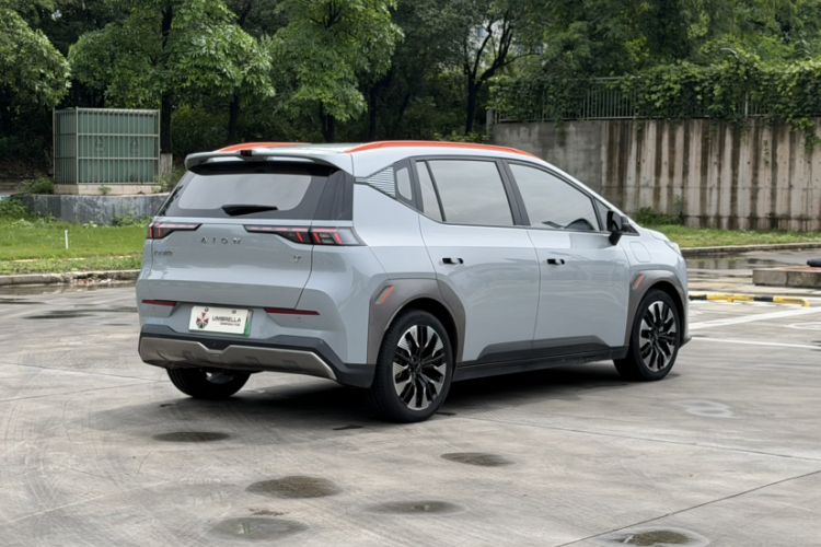 Used AION Y 2021 70 Enjoyment Tech Edition Exterior 6