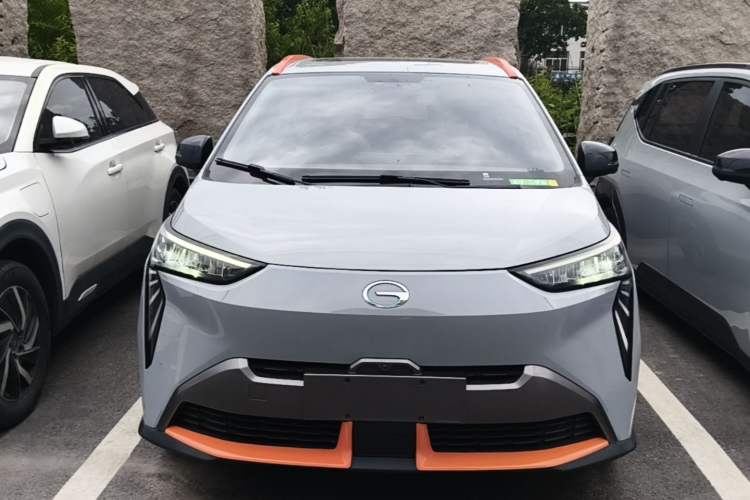Used AION Y 2021 70 Intelligent Edition Front