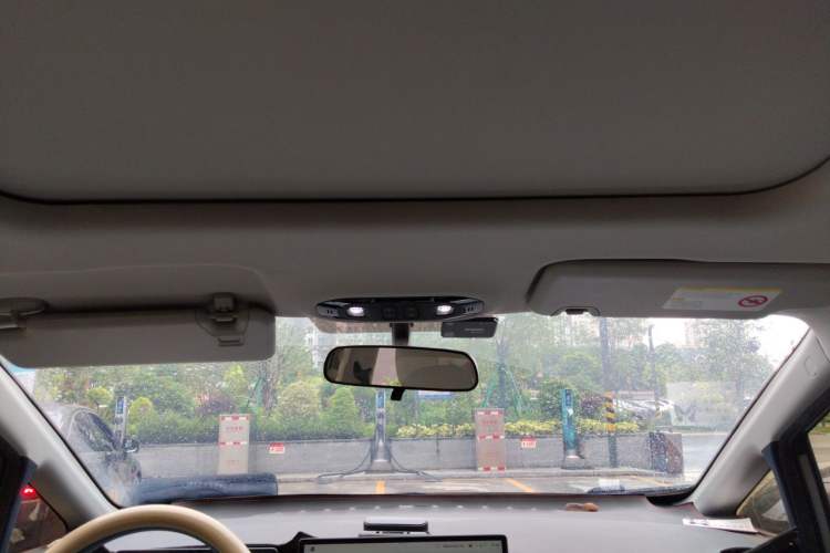 Used AION Y 2021 70 Intelligent Edition Headliner