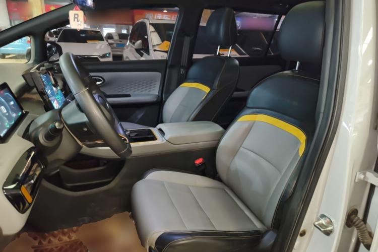 Used AION Y 2021 70 Intelligent Edition Left Front Seat