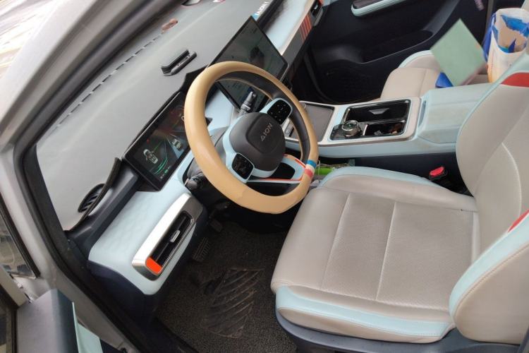 Used AION Y 2021 70 Intelligent Edition Left Front Seat