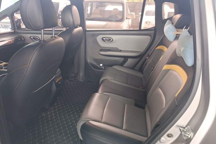 Used AION Y 2021 70 Enjoy Vitality Edition Left Rear Seat