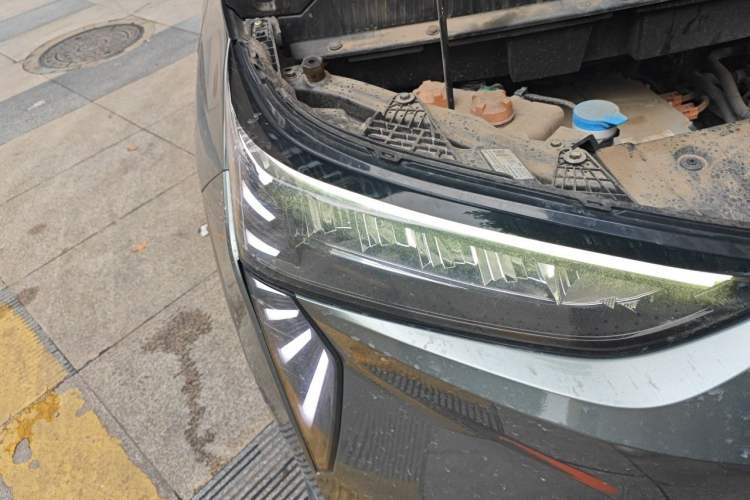 Used AION Y 2021 70 Enjoy Vitality Edition Right Front Headlight