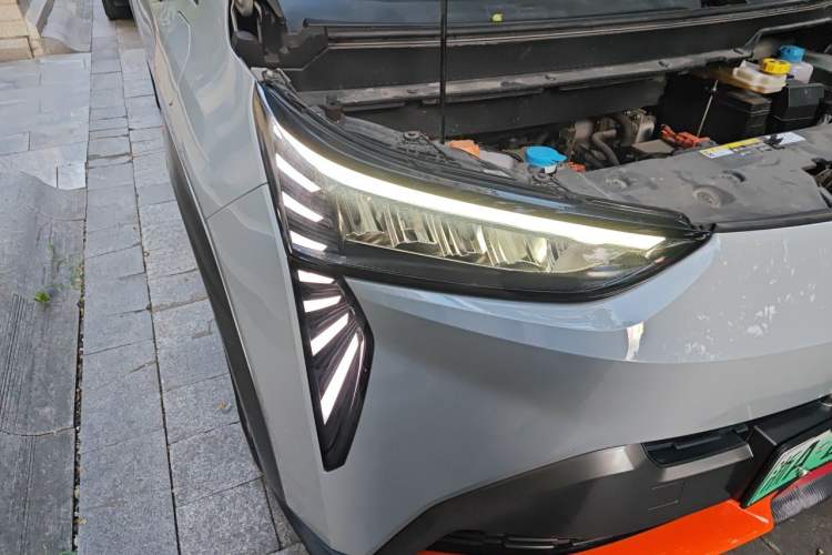 Used AION Y 2021 70 Intelligent Dynamic Edition Right Front Headlight