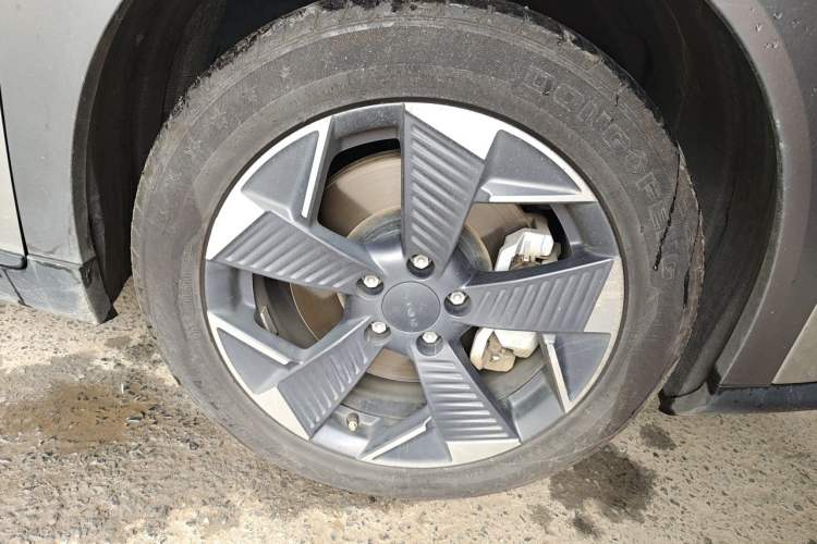 Used AION Y 2021 70 Enjoy Vitality Edition Right Front Wheel Hub