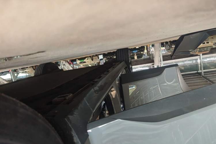 Used AION Y 2021 70 Enjoyment Tech Edition Right Side Sill