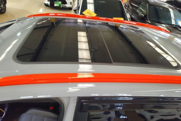 Used AION Y 2021 70 Intelligent Edition Roof