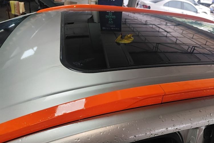 Used AION Y 2021 70 Tech Vitality Edition Roof