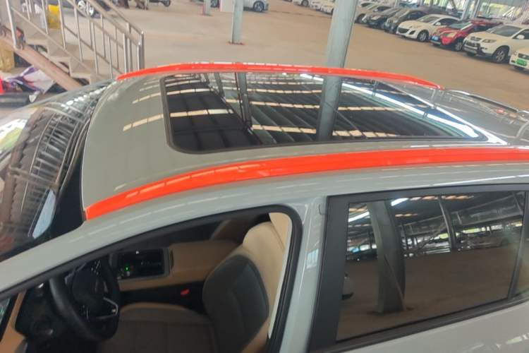 Used AION Y 2021 70 Enjoyment Tech Edition Roof