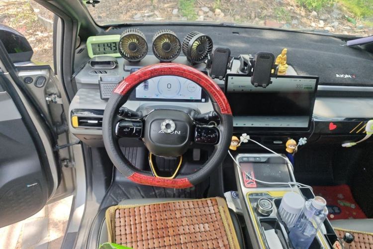 Used AION Y 2021 70 Intelligent Dynamic Edition Steering Wheel