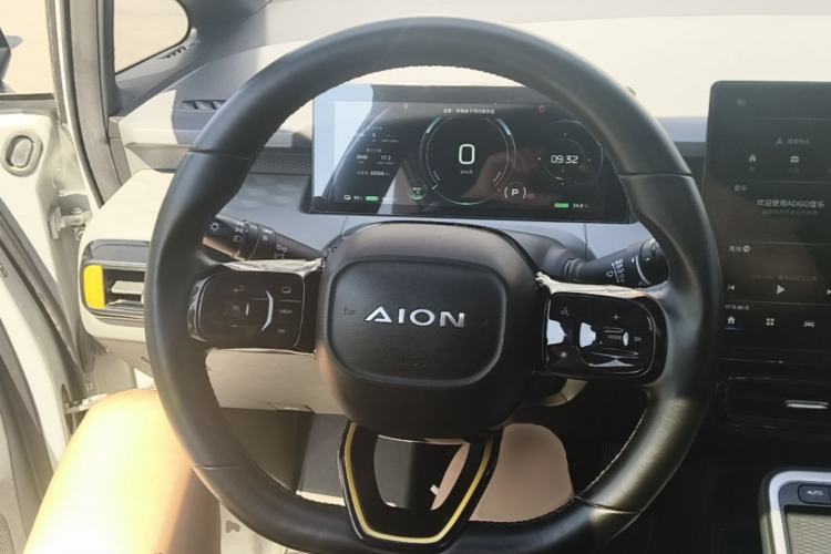 Used AION Y 2021 70 Intelligent Dynamic Edition Steering Wheel