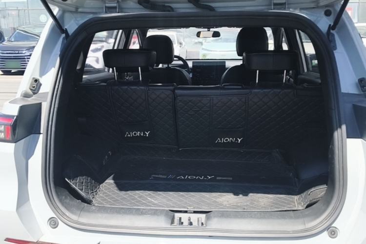 Used AION Y 2021 70 Intelligent Dynamic Edition Trunk