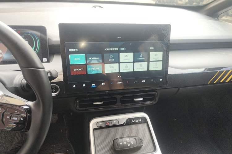 Used AION Y 2021 70 Tech Vitality Edition Audio And AC Panel