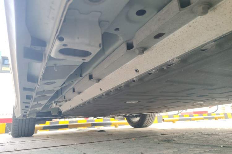 Used AION Y 2021 70 Intelligent Dynamic Edition Chassis Rear Left