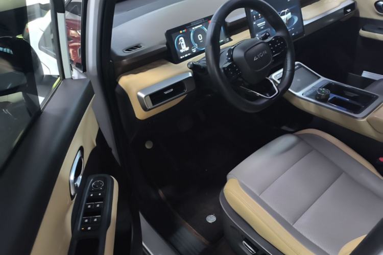 Used AION Y 2021 70 Intelligent Dynamic Edition Driver Seat