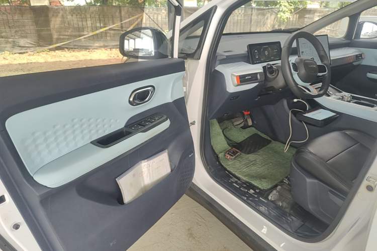 Used AION Y 2021 70 Enjoy Edition Driver Seat