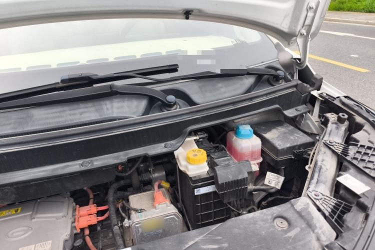 Used AION Y 2021 70 Tech Vitality Edition Engine Bay Left