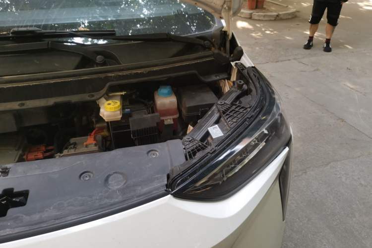 Used AION Y 2021 70 Enjoy Edition Engine Bay Left