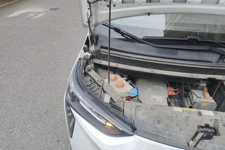 Used AION Y 2021 70 Tech Vitality Edition Engine Bay Right