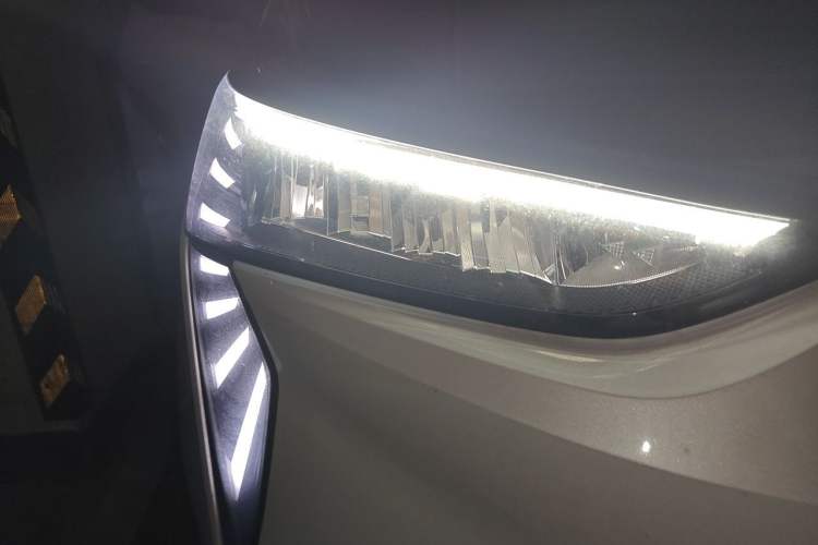 Used AION Y 2021 70 Intelligent Dynamic Edition Exterior 6